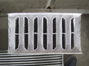 aluminium universal delta fin intercooler 550x217x52mm 2.2in. outlets