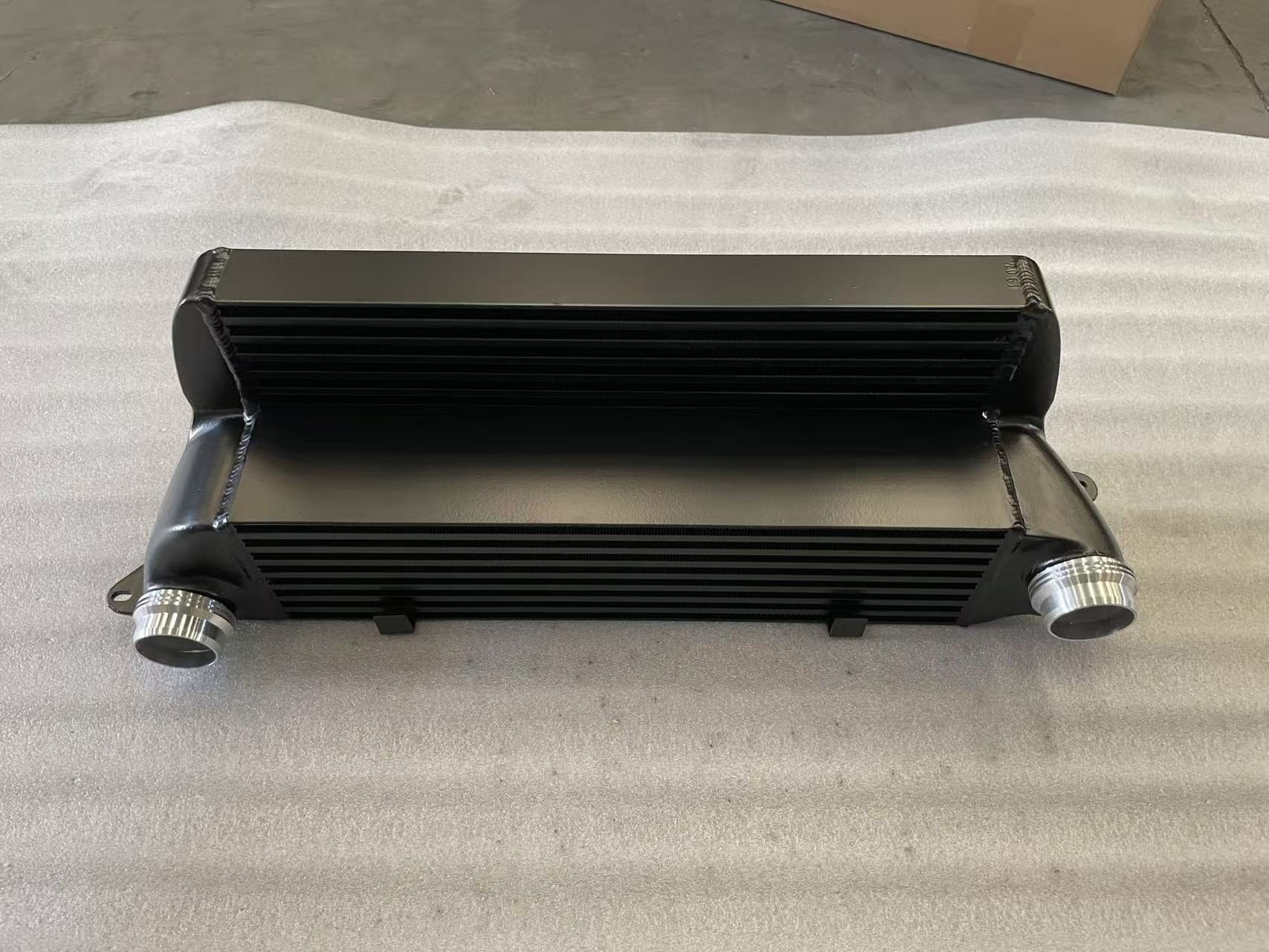 UPGRADE TURBO INTERCOOLER FOR BMW E60 E61 E63 E64 535d 635d 210KW/286PS 2006-2010 - Image 6
