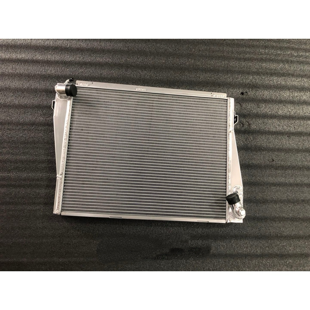 Aluminium radiator BMW E3 E9 E12 E24 2500 2800 1965-1976