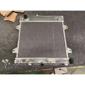 Aluminum Radiator For BMW E30 M10 316i 318i 1982-1991